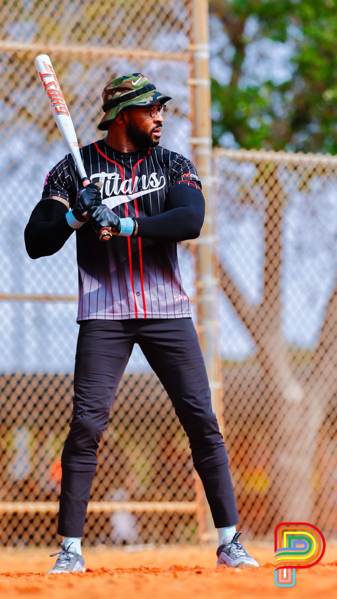 Titans softball
