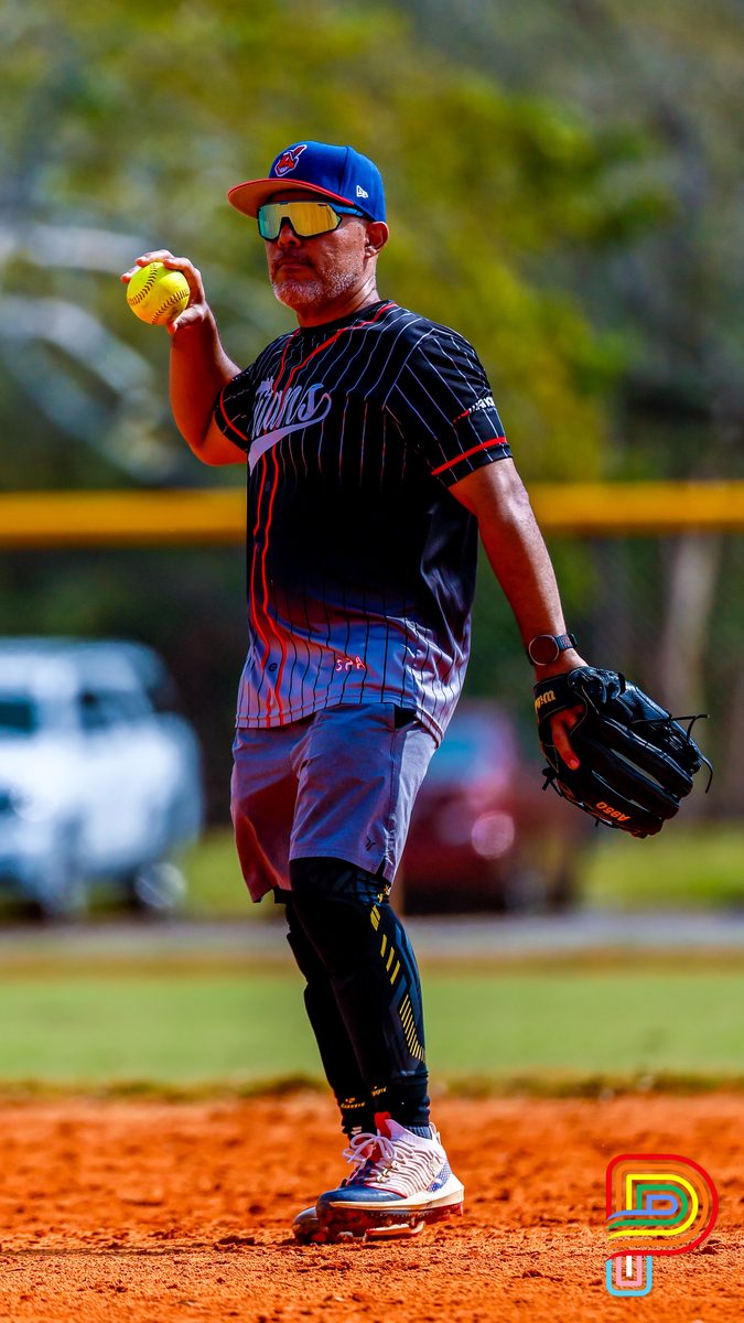 Titans softball